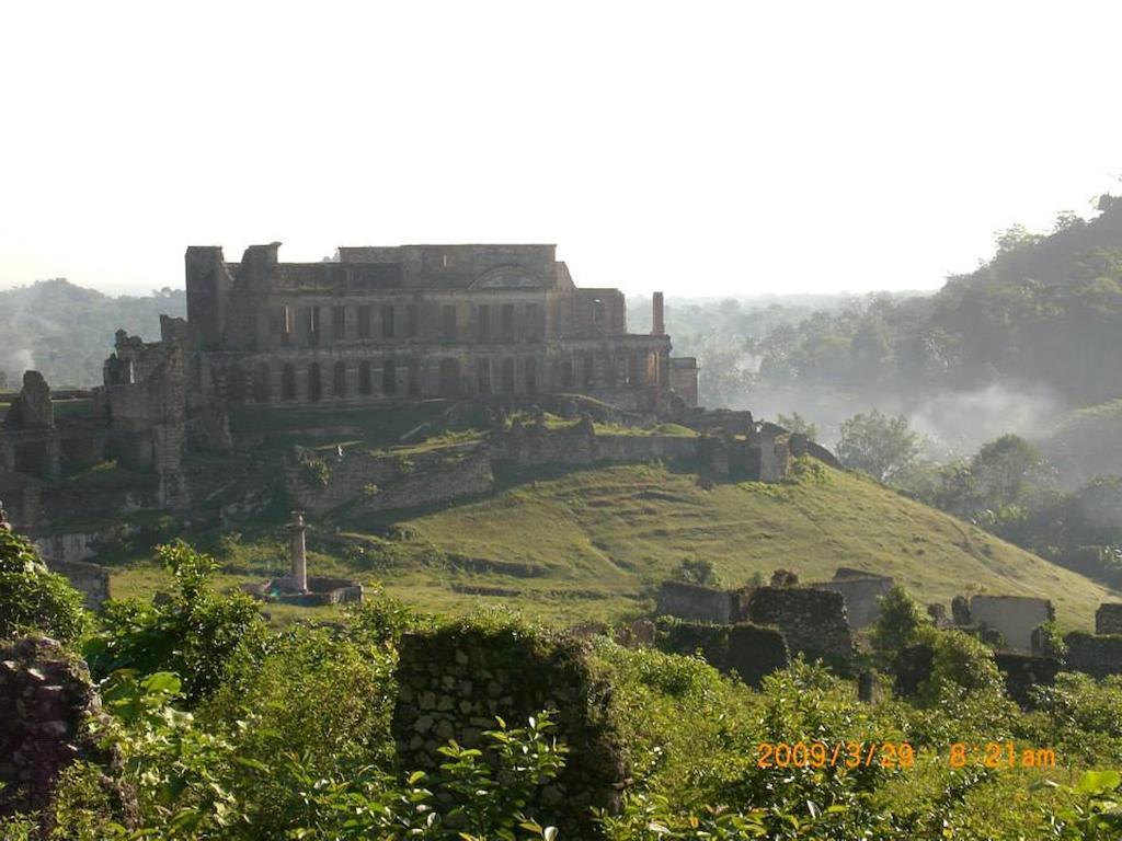 La Belle Maison Milot Samson Ngoại thất bức ảnh