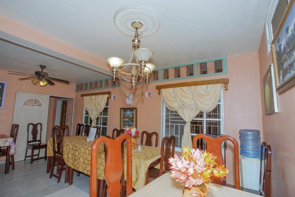 La Belle Maison Milot Samson Ngoại thất bức ảnh
